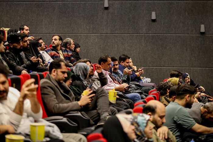 «اسکورت» پرتماشاگر حاتمی‌کیا در قم