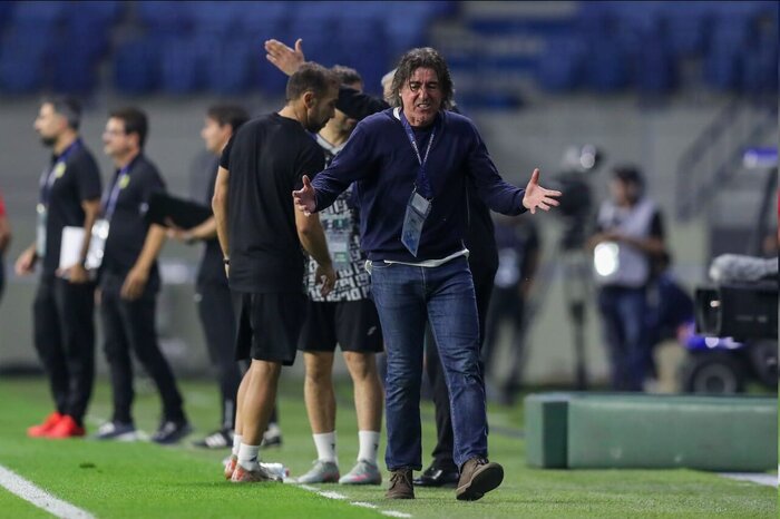 یک جلسه تا پایان کار ریکاردو ساپینتو در استقلال