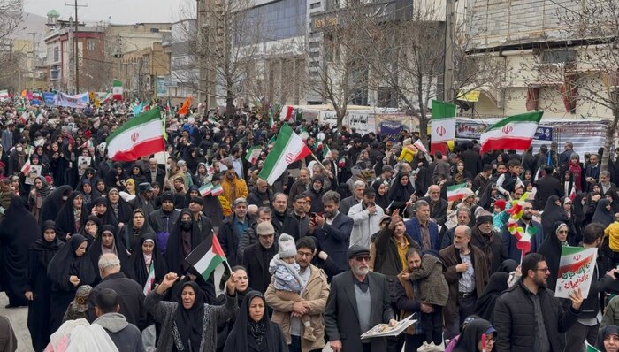 نماینده ولی‌فقیه در هلال احمر: ۲۲ بهمن نماد اقتدار ملت ایران است