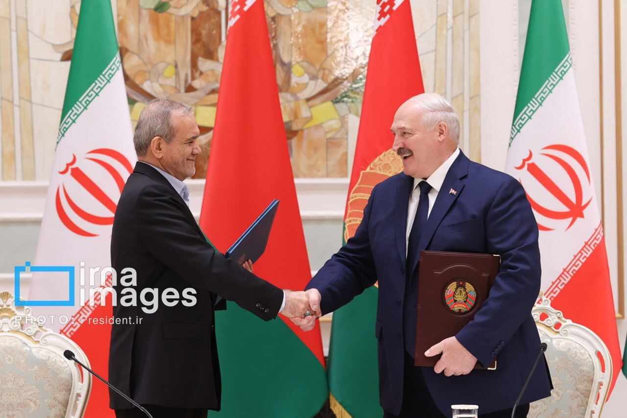 Лукашенко: Иран с честью выдержал самые серьезные исторические испытания