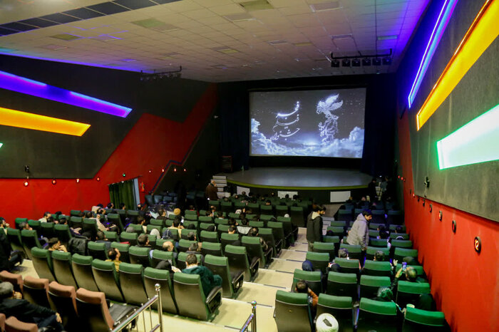 وداع سینماهای قم با جشنواره فیلم فجر ۴۴