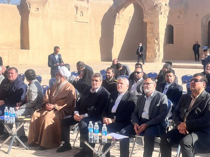 وزیر میراثفرهنگی: دامغان به قطب مطالعات تمدنی شرق ایران تبدیل شود
