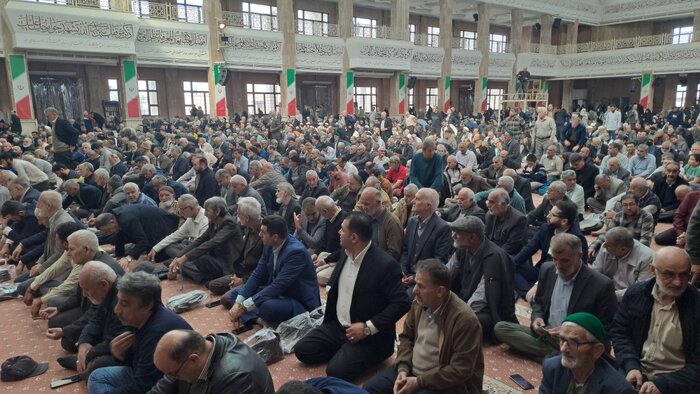 مردم با حضور پرشور در ۲۲ بهمن دشمن را ناکام گذاشتند