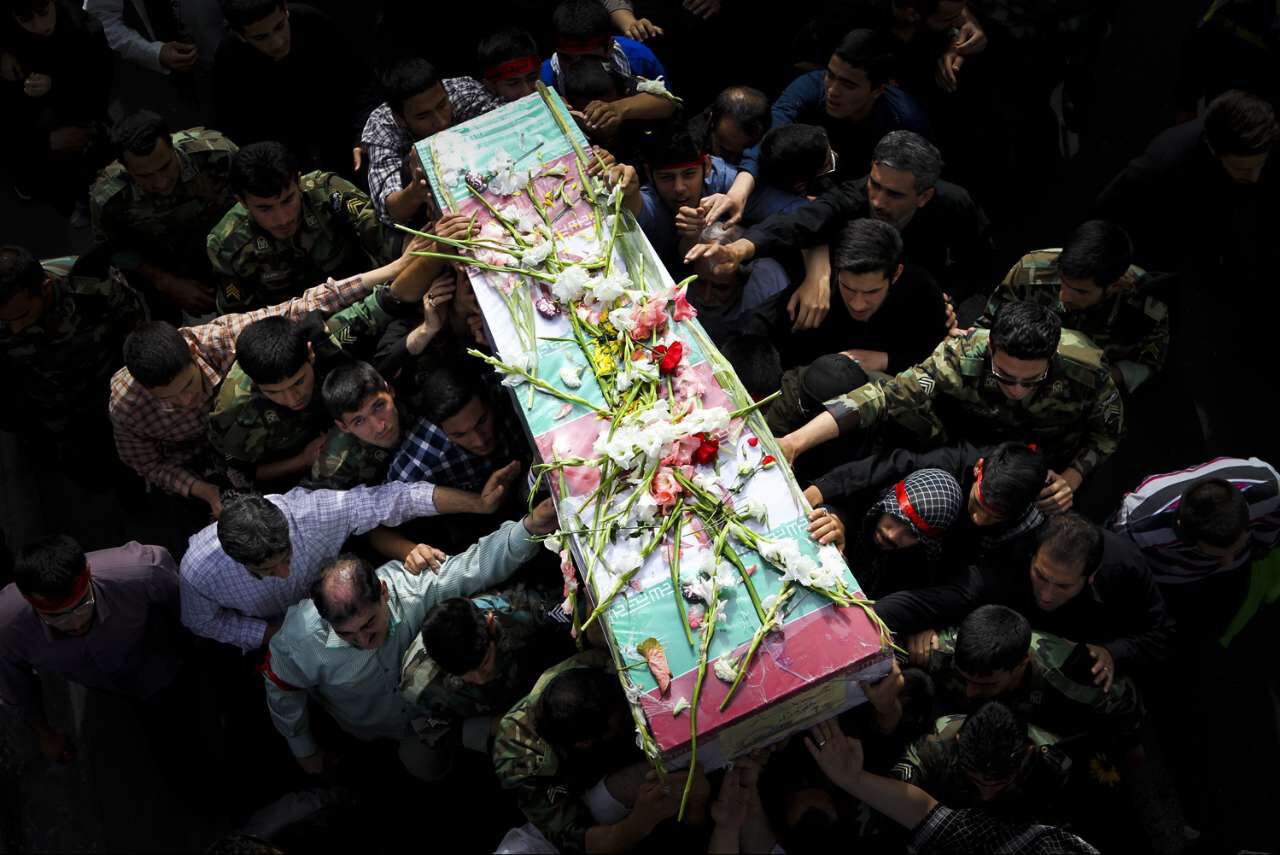 آژیرها خاموش شدند، مرتضی پَر کشید