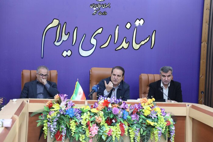 استاندار ایلام: مرز ۴۳۰ کیلومتری باید به شریان پویای بازرگانی تبدیل شود