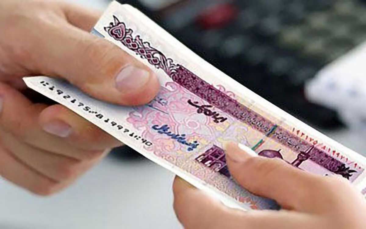 تسهیلات بانکی در قم باید با انعطاف بیشتری پرداخت شود