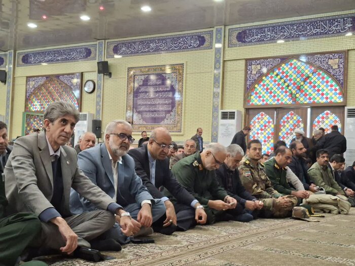 نماینده ولیفقیه در کرمانشاه: همه ما داغدار شهدای فتنه اخیر هستیم