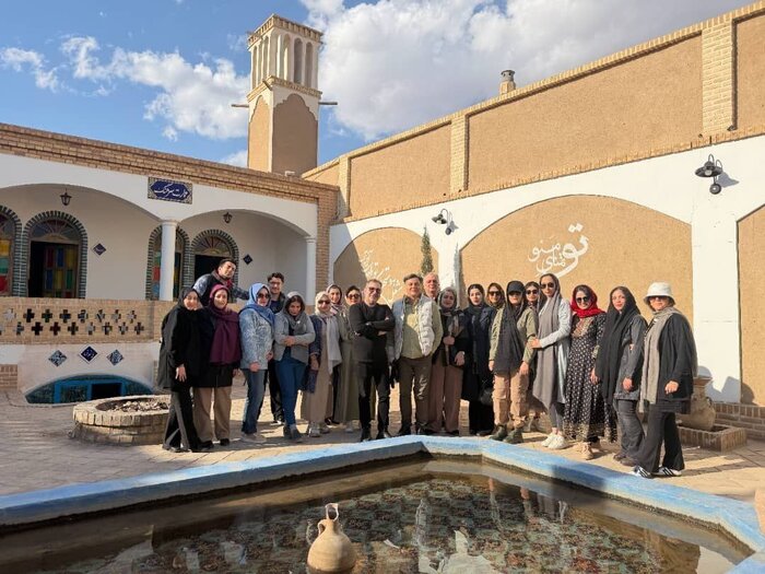 کارگاه هنردرمانی و طرحوارهدرمانی با محوریت موسیقی در بادرود برگزار شد