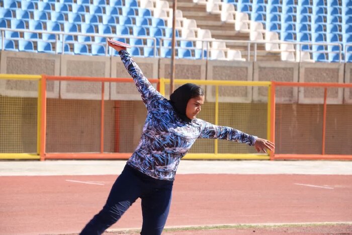 ظهور یک ستاره نوجوان در ورزش خراسان جنوبی؛ عبور پرتاب دیسک از مرز محدودیتها
