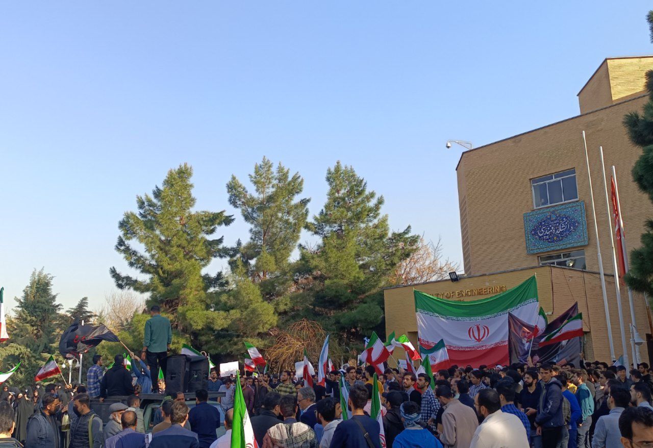 اگر حرمت دانشگاه رعایت نشود صدمه می بیند/فحاشی و خشونت خط قرمز فضای آموزشی اگر حرمت دانشگاه رعایت نشود صدمه می بیند/فحاشی و خشونت خط قرمز فضای آموزشی