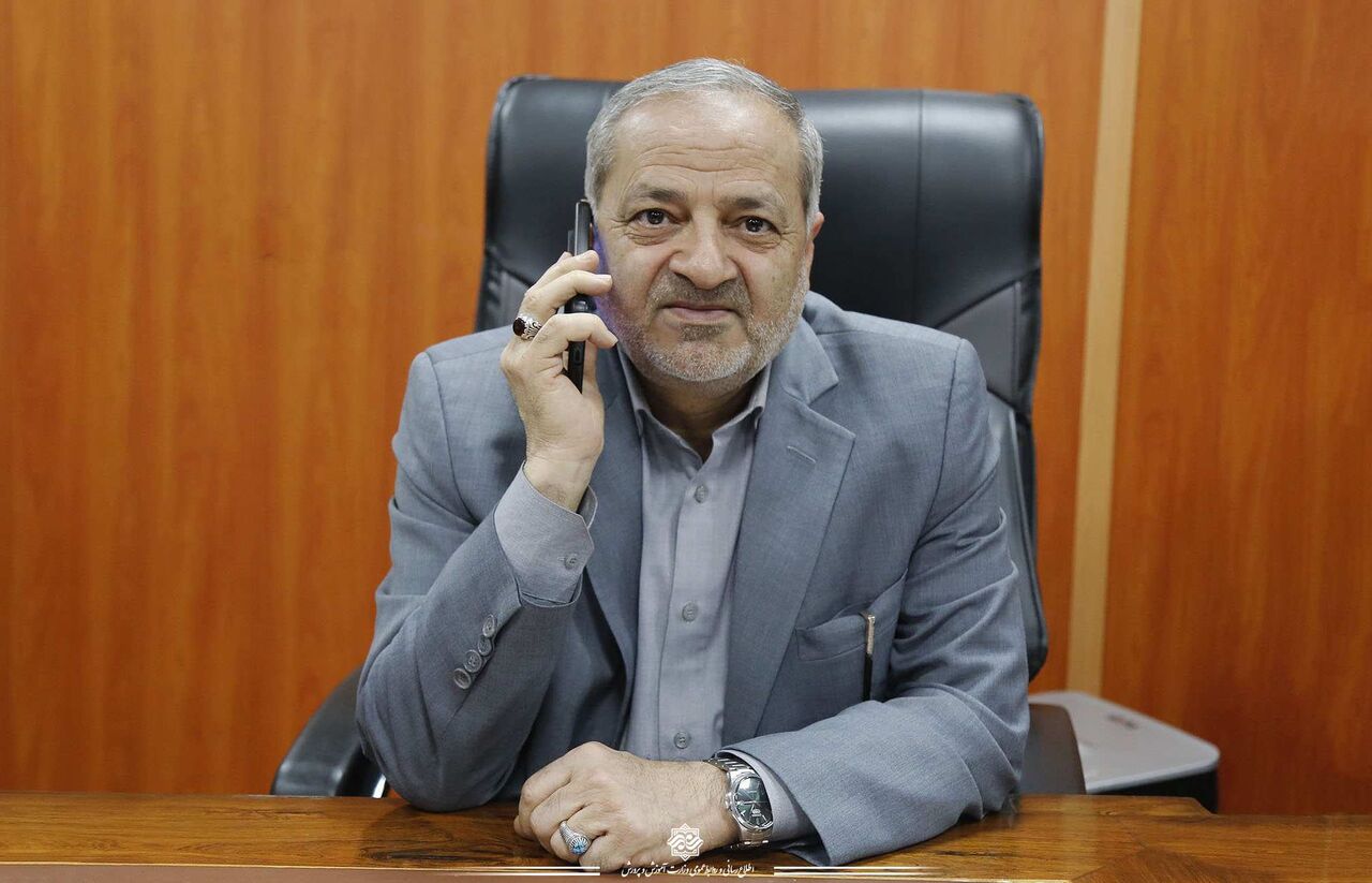 تاکید وزیر آموزش و پرورش و مدیرکل آیسسکو بر گسترش همکاریهای دوجانبه تاکید وزیر آموزش و پرورش و مدیرکل آیسسکو بر گسترش همکاریهای دوجانبه