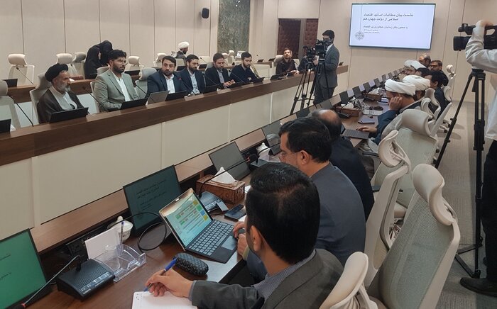 معاون وزیر اقتصاد: دولت سیاست ثبات بازار را دنبال میکند