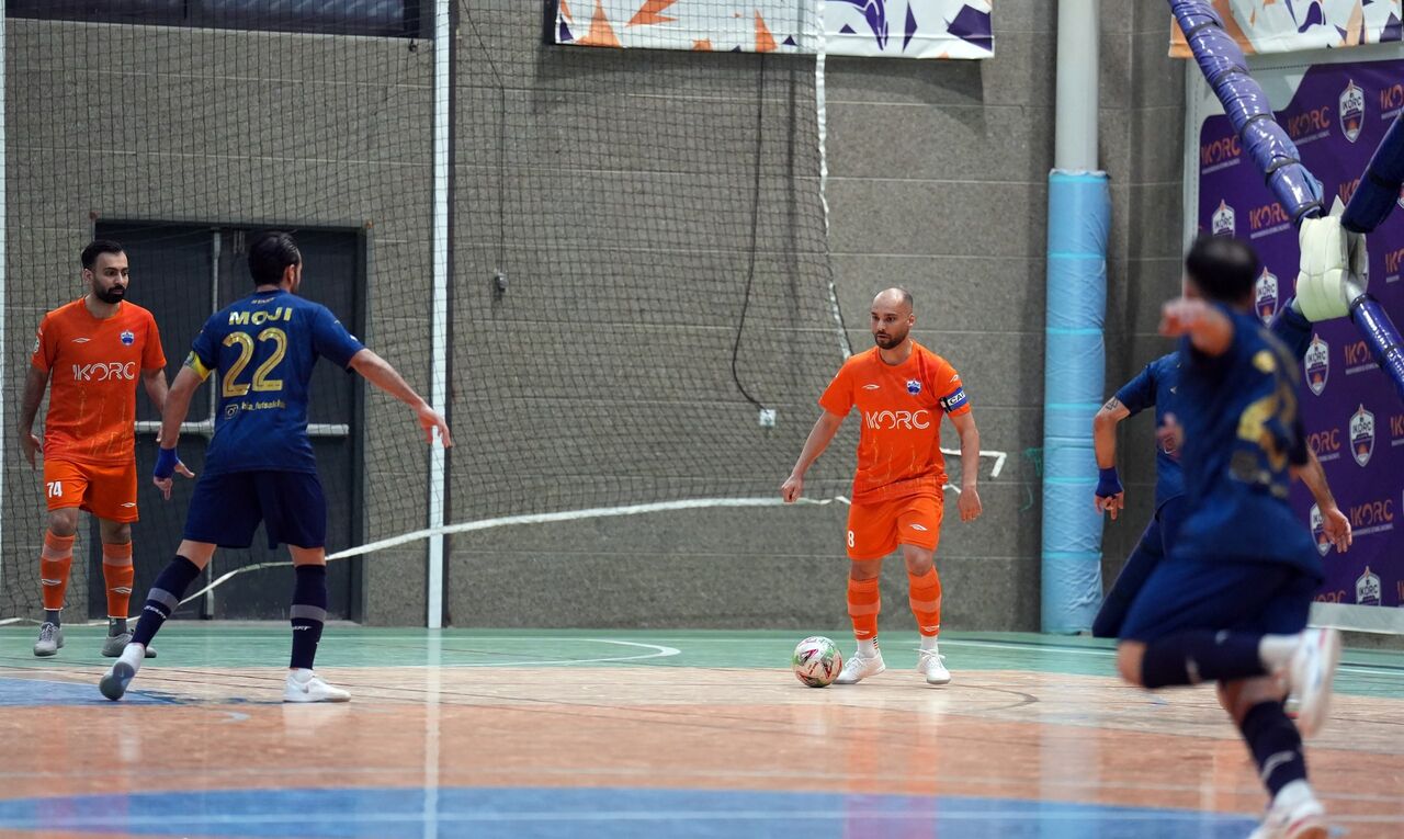 حسرت برد نمایندگان مرکزی در هفته بیست و پنجم لیگ برتر فوتسال کشور