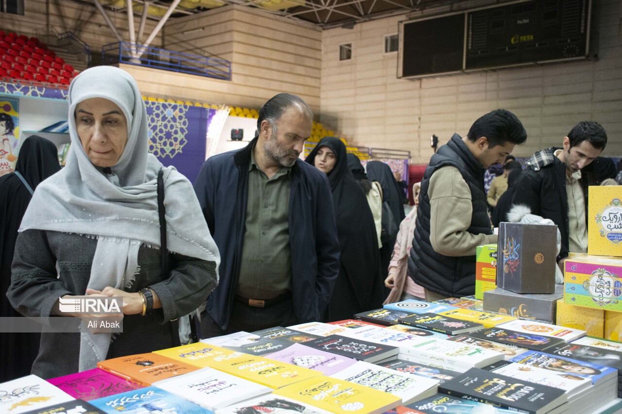 پس‌از ۷ سال انتظار؛ نمایشگاه بزرگ کتاب در جنوب کرمان برپا می‌شود