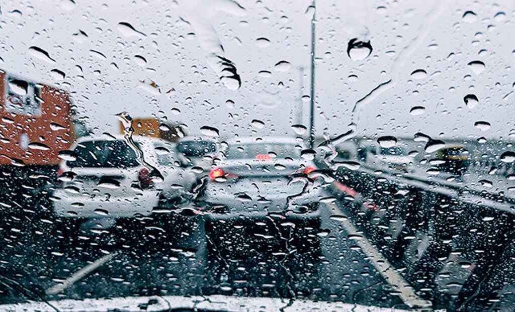 بارش باران در جاده‌های شمالی و شمال شرقی کشور