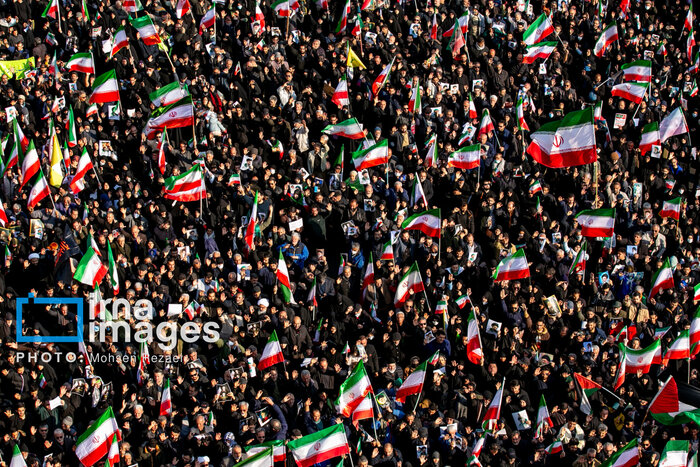 محمد مهاجری: جنگ ترامپ؛ علیه مردم است/حتی معترضین هم در برابر تغییر نقشه سکوت نمی&zwnj;کنند