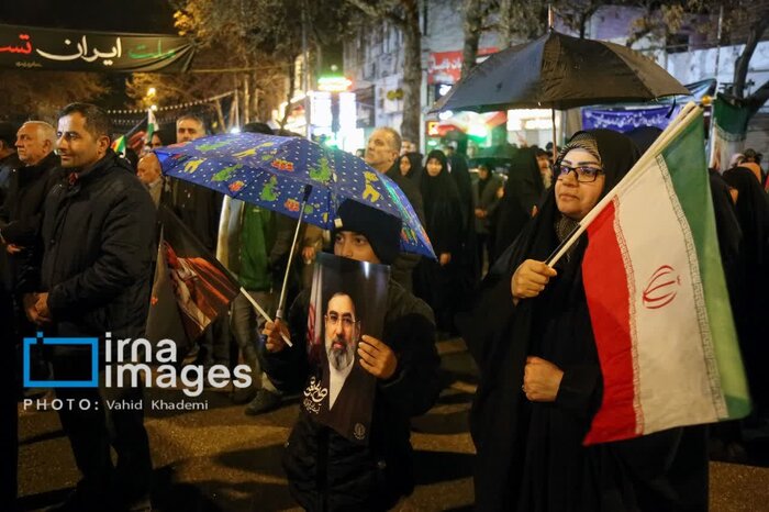 بیست و پنجمین شب همصدایی برای دفاع از کیان وطن/ مردم، پای کار میهن