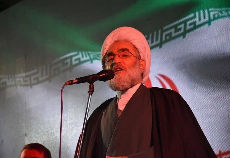 امام جمعه رشت: مطالبه خروج آمریکا از منطقه باید در مذاکرات دنبال شود