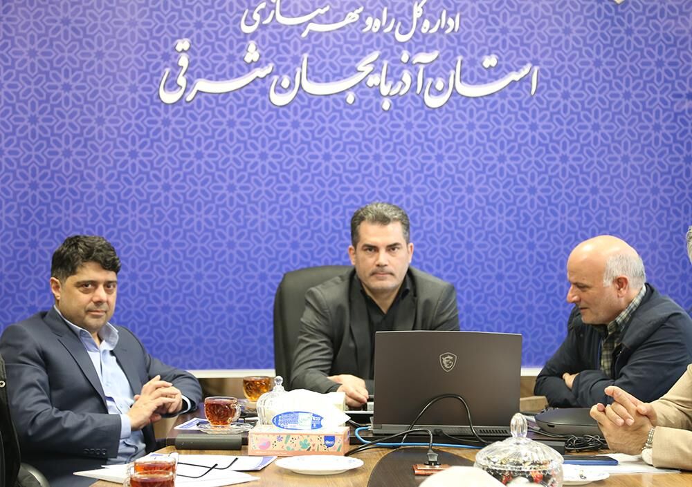 خدمات رایگان مهندسان آذربایجان شرقی برای بازسازی خانه‌های جنگ‌زده