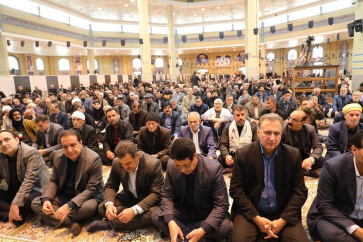 امام جمعه ایلام: ملت ایران هیمنه پوشالی آمریکا را در هم شکست