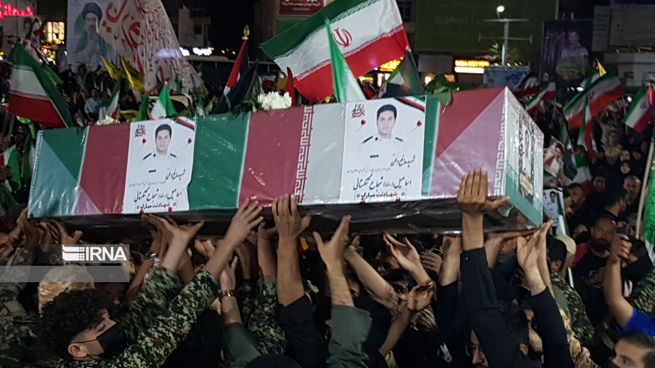استان بوشهر۳ شهید جاویدالاثر به میهن تقدیم کرد