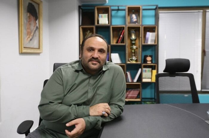 صحنههای تئاتر را در جنگ تحمیلی سوم به میادین منتقل کردیم/حمایت از گروههای نمایشی