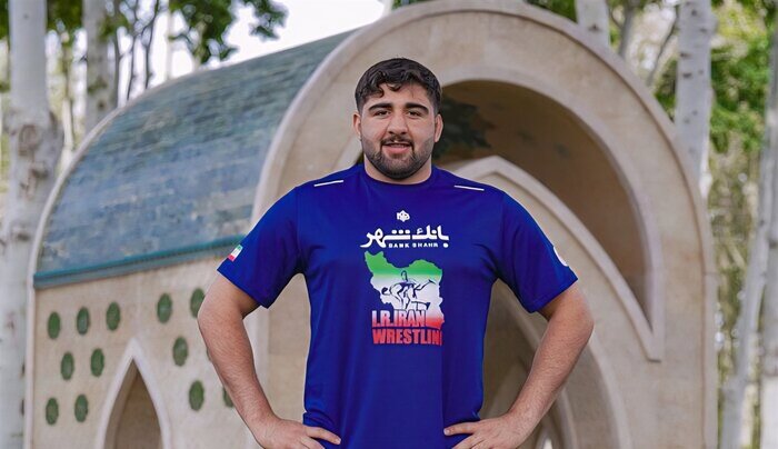 قهرمان کشتی فرنگی آسیا در تعقیب سهمیه المپیک؛ از مدال با سلام نظامی تا مصدومیت کتف