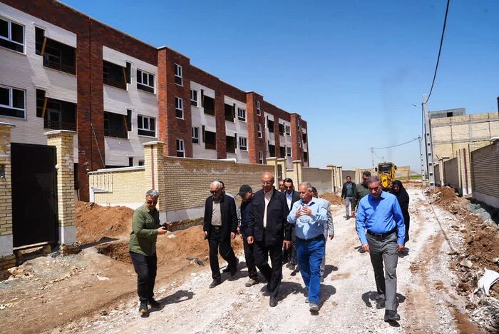 استاندار: آسفالتریزی ۲۵۰ هزار تنی در ۷ ماهه نخست سال در دستور کار شهرداری کرمانشاه است