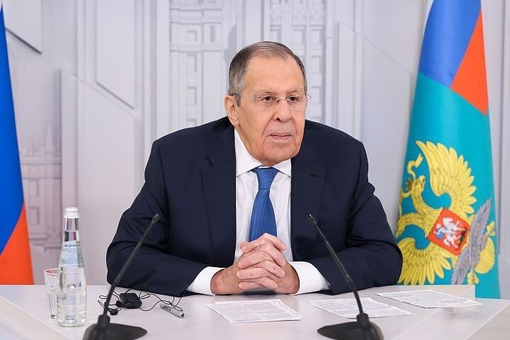وزیران خارجه روسیه، عربستان و امارات درباره تنگه هرمز گفت‌وگو کردند