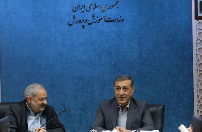 تداوم آموزش غیرحضوری و مجازی/ ۷۷۵ واحد از ۱۳۰۰ مدرسه آسیب دیده در جنگ بازسازی شد