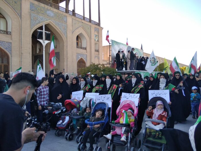 زنان اصفهان؛ کانون تاب آوری در بحبوحه جنگ