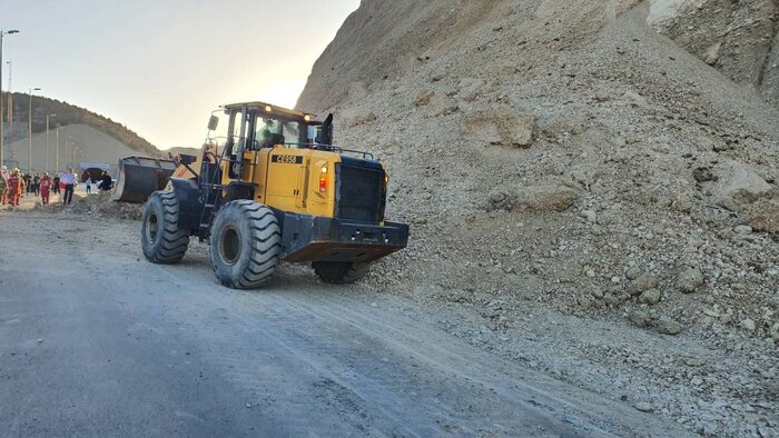 نسخهای برای پایان ترافیک منطقه چمازکتی مازندران؛ ساخت آزادراه قائمشهر- ساری شتاب میگیرد