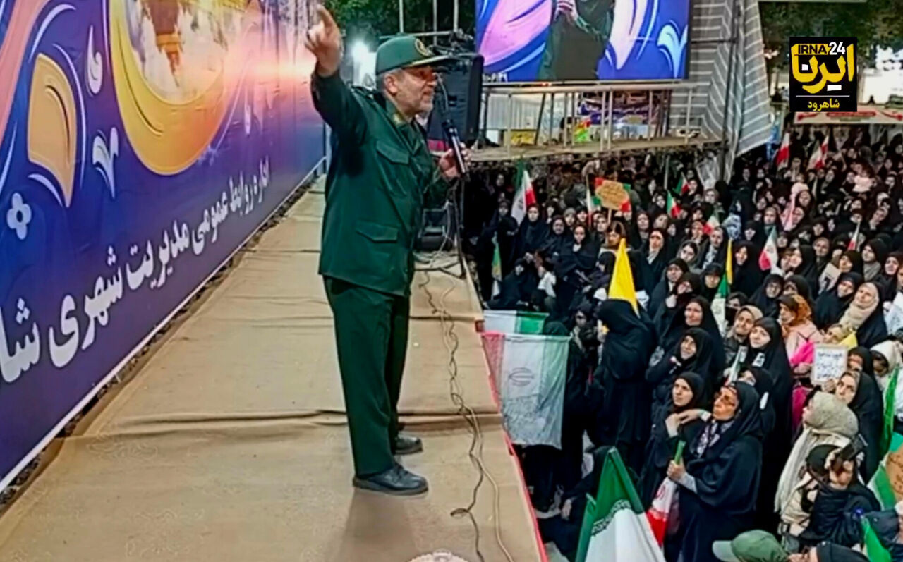 یک مسوول نظامی: همدلی دولت و ملت کابوس دشمنان انقلاب اسلامی است + فیلم