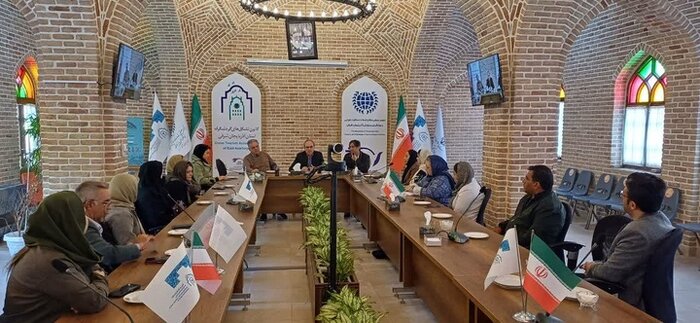 فرسایش خاموش هنرهای دستی آذربایجان شرقی/ وقتی آموزش آخرین سنگر هویت میشود
