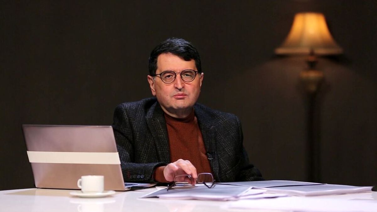 تفرشی: حرکت به سوی صلح با حفظ عزت ملی و حاکمیت سرزمینی به نفع ایران است
