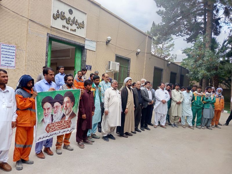 بزرگداشت روز کارگر و تجلیل از کارگران شهرداری خاش