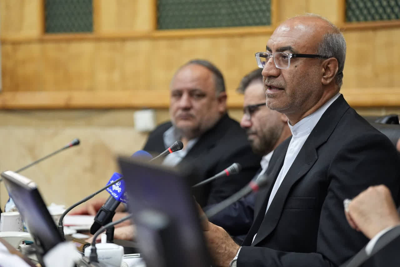 دستور استاندار کرمانشاه برای تشدید نظات بر بازار/نان باید با کیفیت به دست مردم برسد