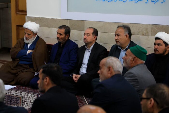 امام جمعه بیرجند: ریشه نابسامانیهای تاریخ در بیدینی و قدرتطلبی است