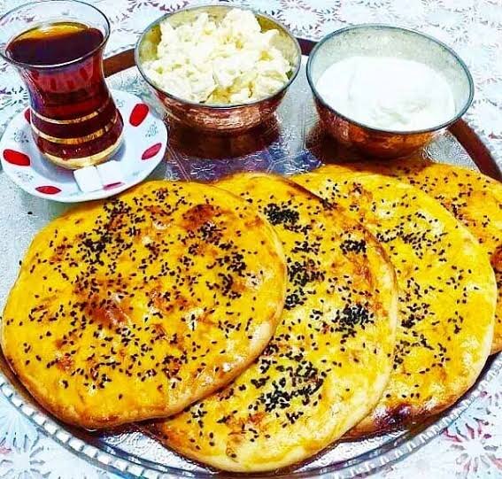 نان کولیره سنندج؛ میراثی خوشطعم از فرهنگ غذایی کردستان