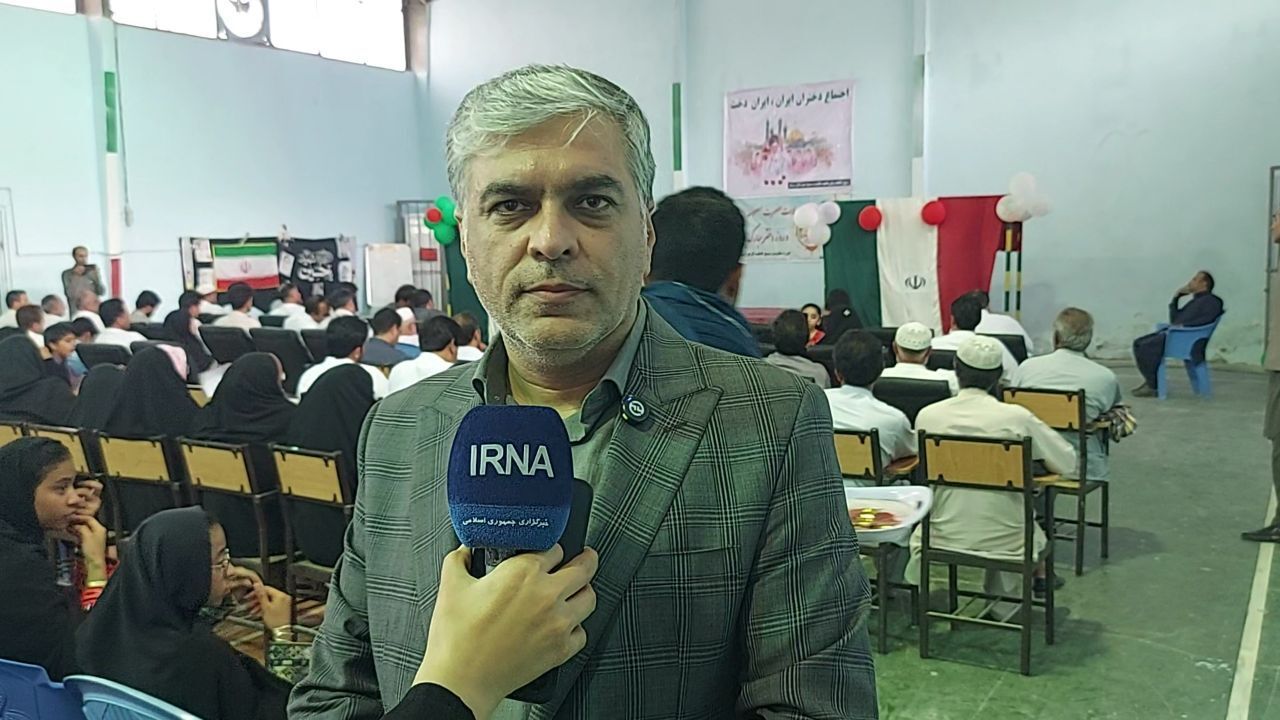 معاون استاندار سیستان و بلوچستان: عزت ایران اسلامی حاصل تفکر انقلابی و همراهی مردم است