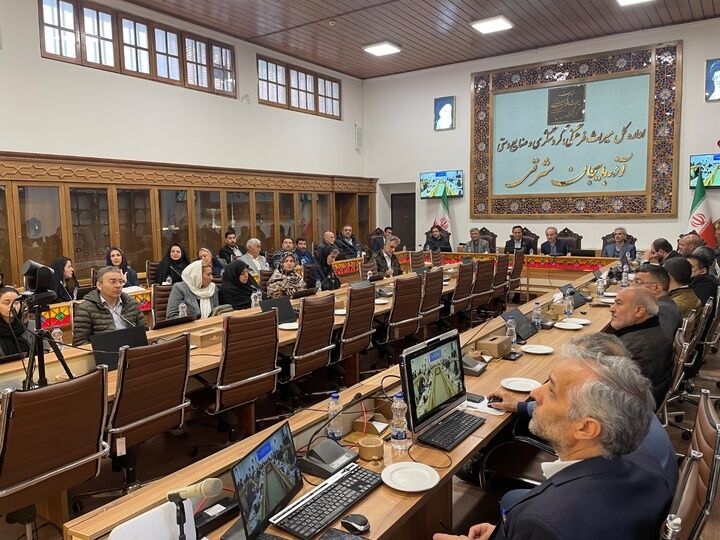 هنرمندان در میدان تصمیم‌سازی؛ صنایع‌دستی آذربایجان شرقی در مسیر استقلال حرفه‌ای