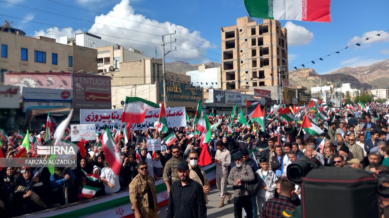 شکوه حضور ایلامی‌ها در رزمایش ملی جان‌فدای ایران امام‌ رضایی