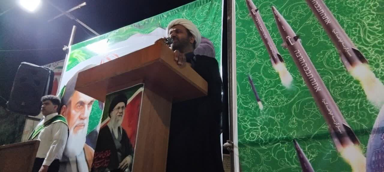 مدیرکل تبلیغات اسلامی اصفهان: استکبار از اجتماع مردم می ترسد