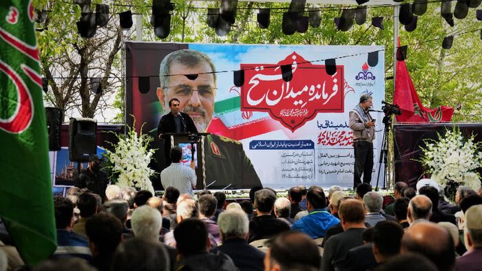 دلهای مشتاق در مزار «فرمانده میدان فتح»؛ روستای دهسد میزبان عاشقان شهید پاکپور