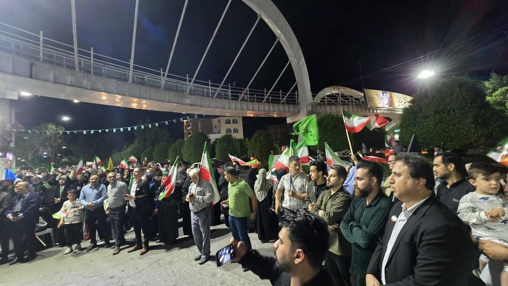 فیلم| موکب اصحاب رسانه در دل خیابان‌های دزفول