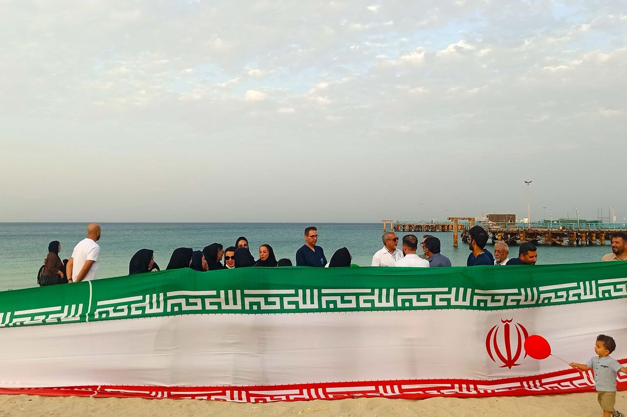 قلب همه در کیش، امروز برای خلیج فارس تپید