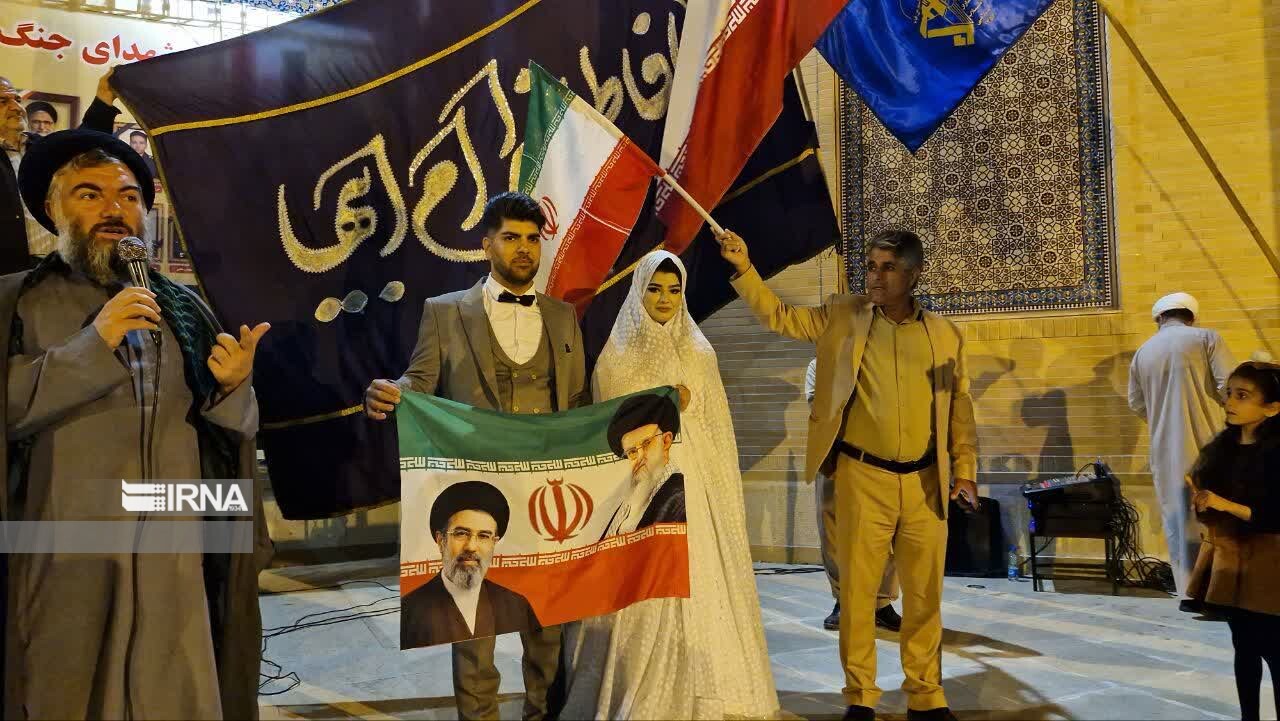 عروس و داماد سرپل‌ذهابی آغاز زندگی مشترک را در شصت و یکمین اجتماع «نحن منتقمون» جشن گرفتند