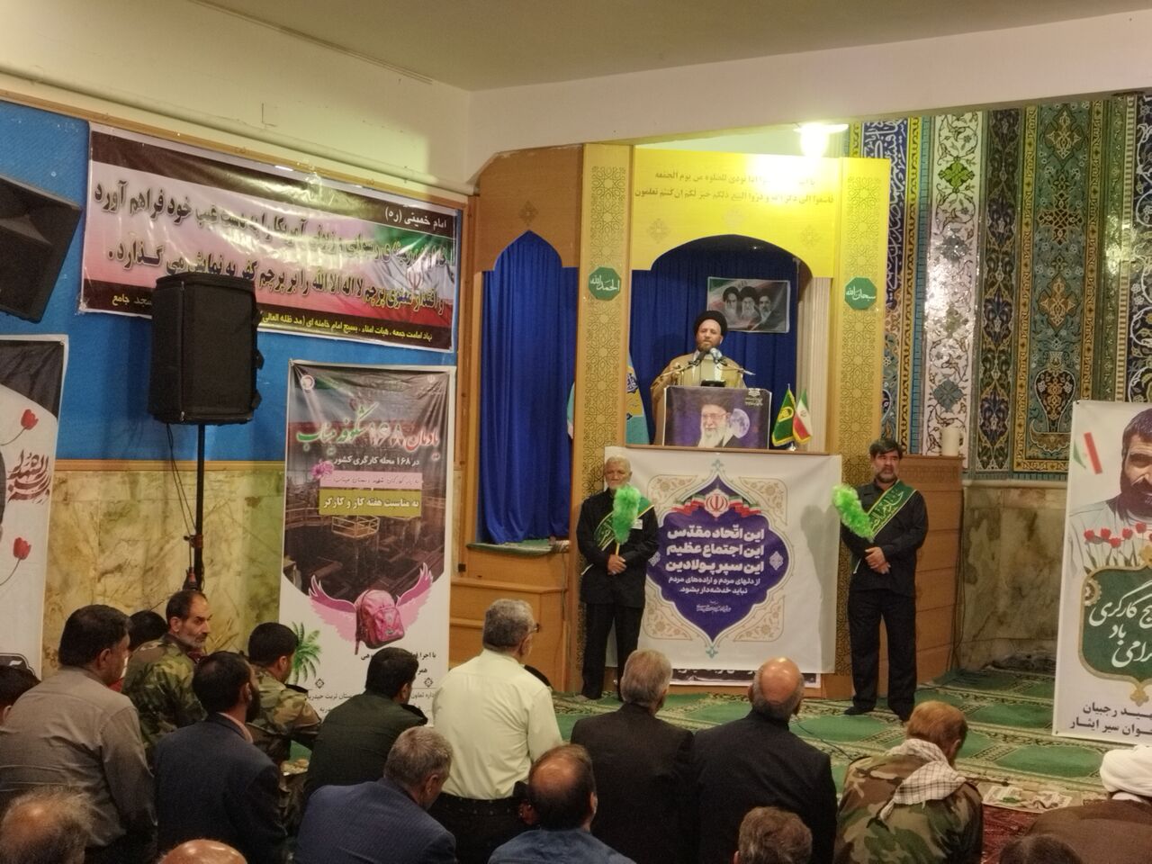 معلمی: اخراج کارگران به بهانه جنگ غیر قابل قبول است
