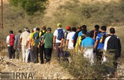 کارگران بر بلندای کرکس