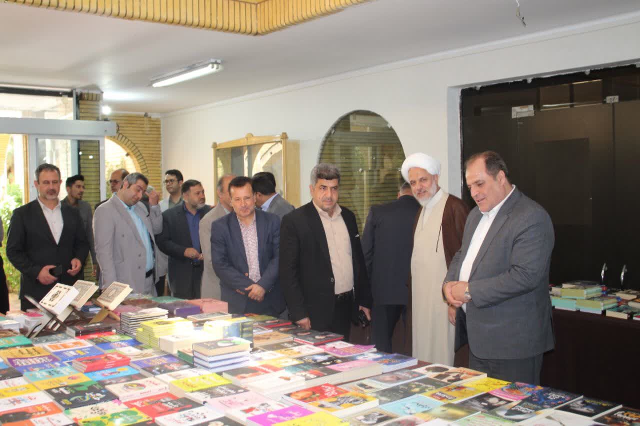 فرماندار ساوه: مطالعه کتاب توصیه رهبر شهید در آگاه‌سازی جامعه است